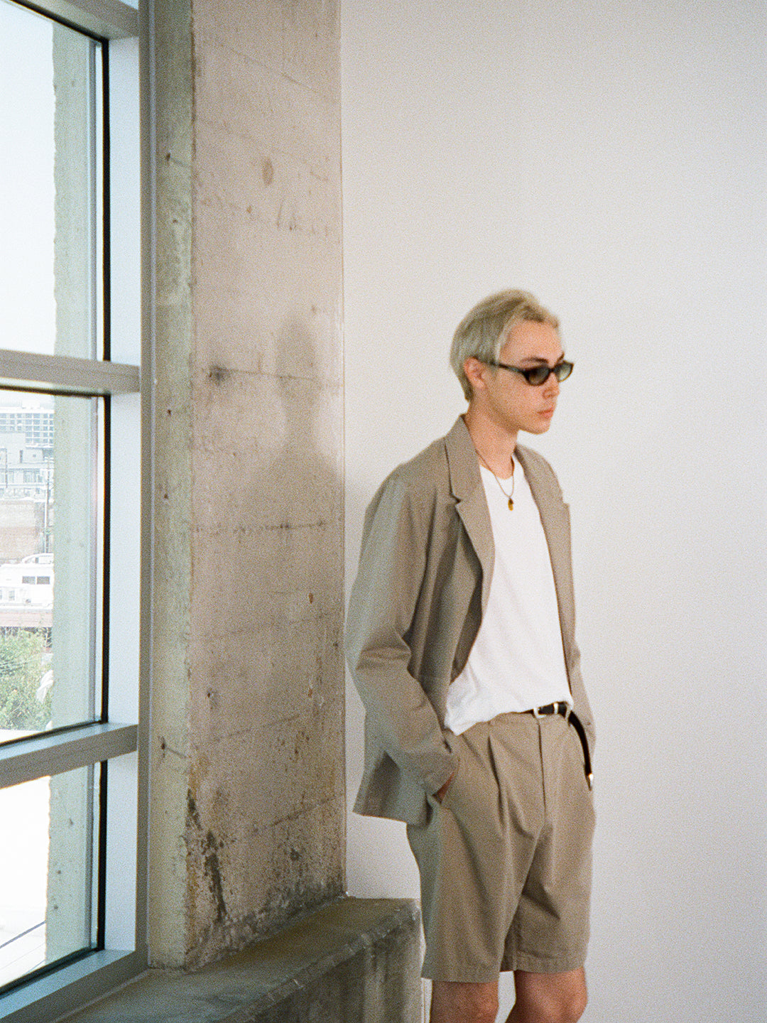レリューム　SHADES OF GREY BY MICAH COHEN 新品 SHADES OF GREY BY MICAH COHEN clothing website