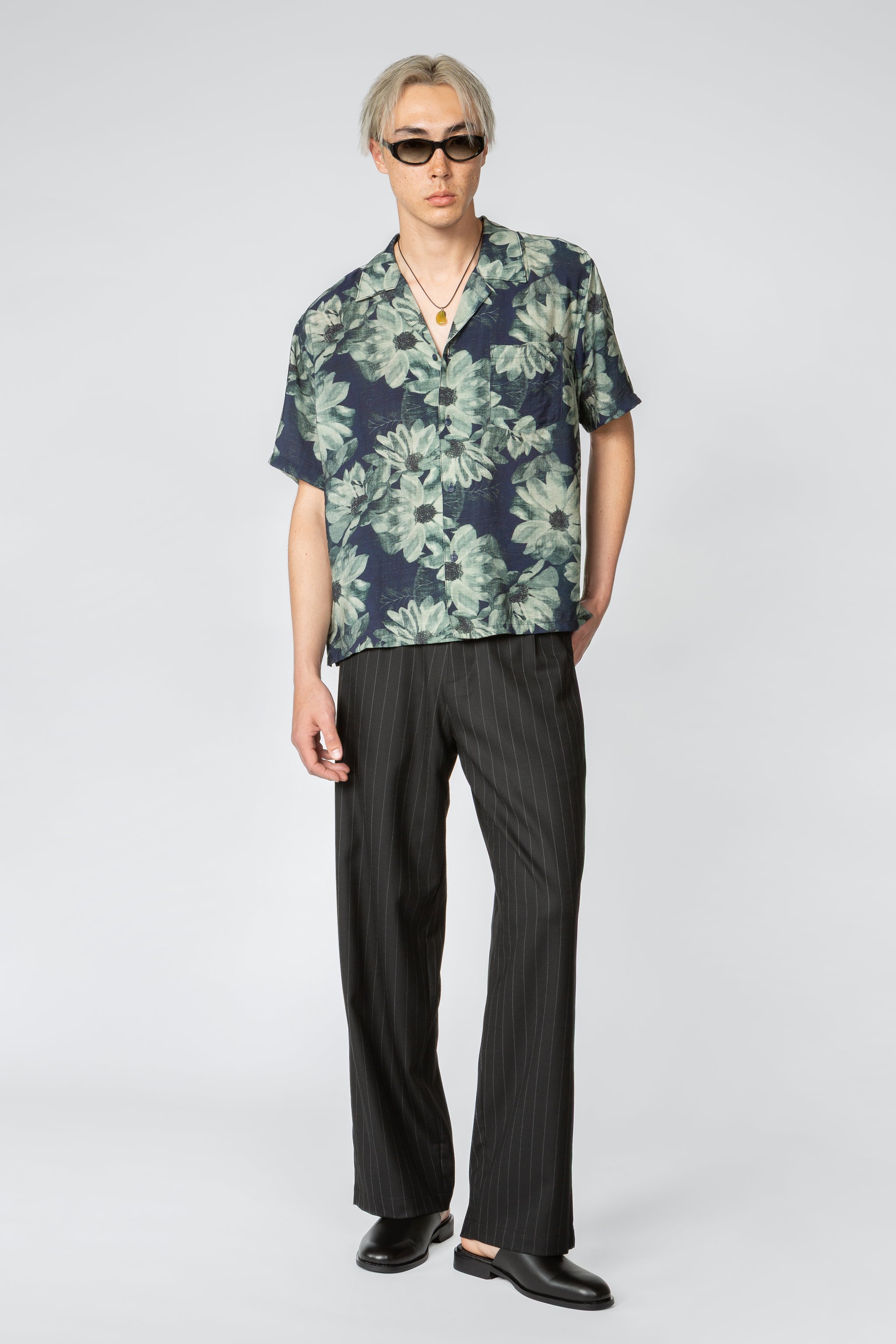 レリューム　SHADES OF GREY BY MICAH COHEN 新品 SHADES OF GREY BY MICAH COHEN clothing website