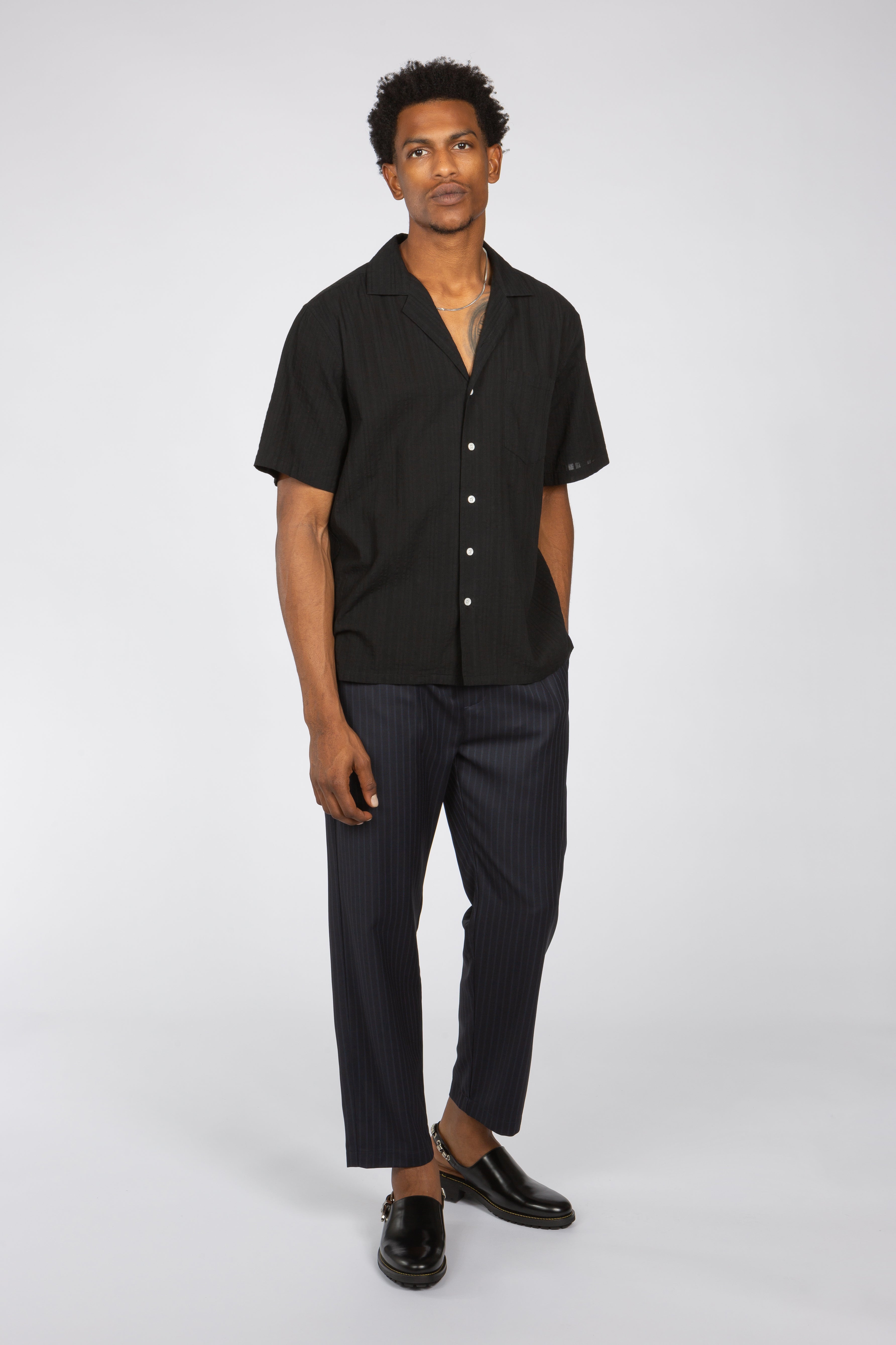 Resort Shirt - Black Embroidered Stripe